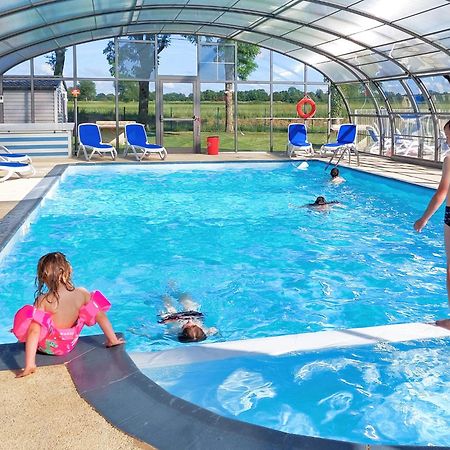 Camping Le Clos De Balleroy Екстер'єр фото